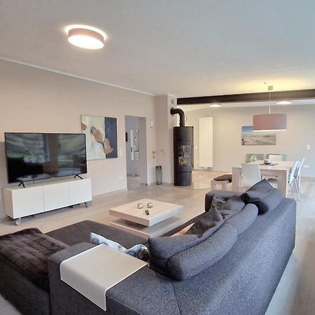Wohnung Mit Sauna, Garten & Schwimmteich Bietigheim-Bissingen Esterno foto